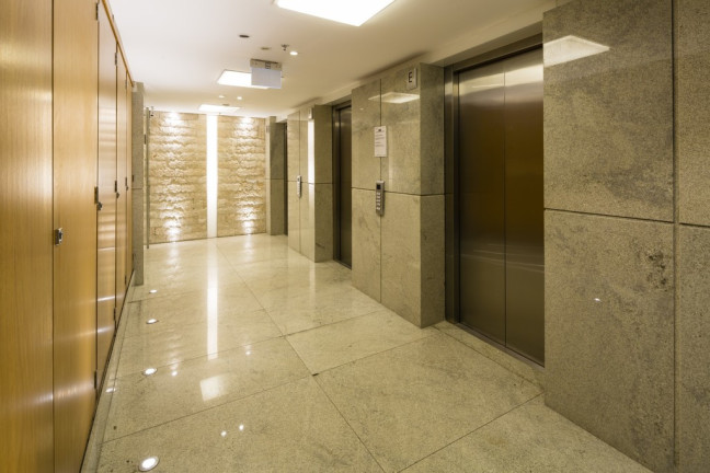 Imagem Sala Comercial à Venda, 39 m² em Praia De Belas - Porto Alegre Imagem Sala Comercial à Venda, 39 m² em Praia De Belas - Porto Alegre