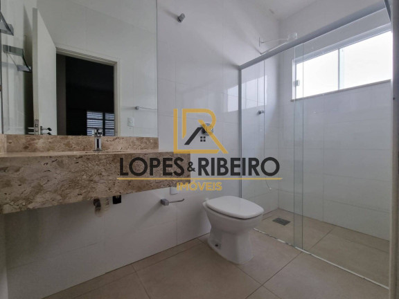 Imagem Casa com 3 Quartos à Venda, 280 m² em Jardim Paraíso - Botucatu