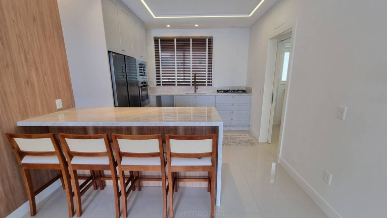 Imagem Apartamento com 4 Quartos à Venda, 144 m² em Centro - Balneário Camboriú Imagem Apartamento com 4 Quartos à Venda, 144 m² em Centro - Balneário Camboriú