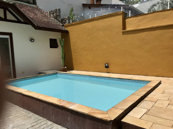Imagem Casa com 4 Quartos à Venda, 360 m² em Alphaville - Santana De Parnaíba Imagem Casa com 4 Quartos à Venda, 360 m² em Alphaville - Santana De Parnaíba