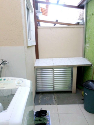 Imagem Casa com 3 Quartos à Venda, 63 m² em Jardim Meudon - Teresópolis