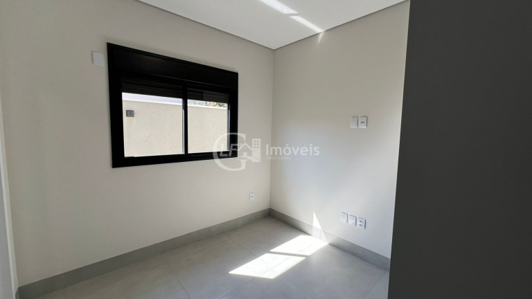 Imagem Casa com 3 Quartos à Venda, 180 m² em Alphaville Campo Grande 3 - Campo Grande Imagem Casa com 3 Quartos à Venda, 180 m² em Alphaville Campo Grande 3 - Campo Grande