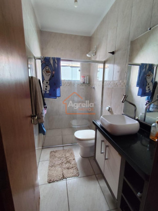 Imagem Casa com 3 Quartos à Venda, 145 m² em Jardim Murayama Iii - Mogi Mirim Imagem Casa com 3 Quartos à Venda, 145 m² em Jardim Murayama Iii - Mogi Mirim