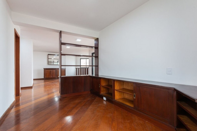 Imagem Imóvel com 3 Quartos à Venda, 184 m² em Aclimação - São Paulo Imagem Imóvel com 3 Quartos à Venda, 184 m² em Aclimação - São Paulo