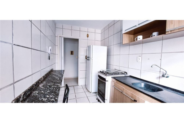 Imagem Imóvel com 1 Quarto à Venda,  em Passo Da Areia - Porto Alegre