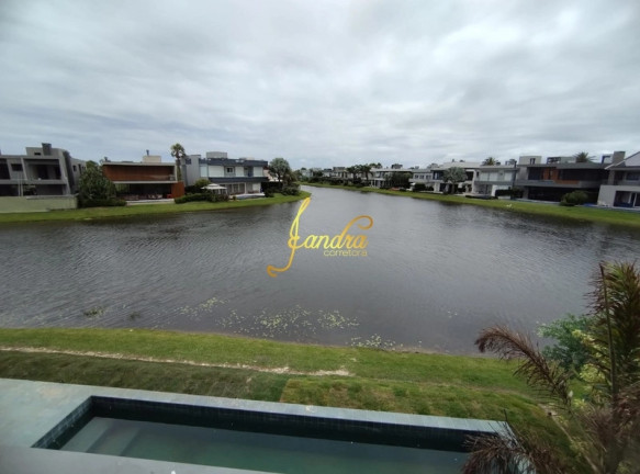 Imagem Casa de Condomínio com 6 Quartos à Venda, 484 m² em Centro - Xangri-la