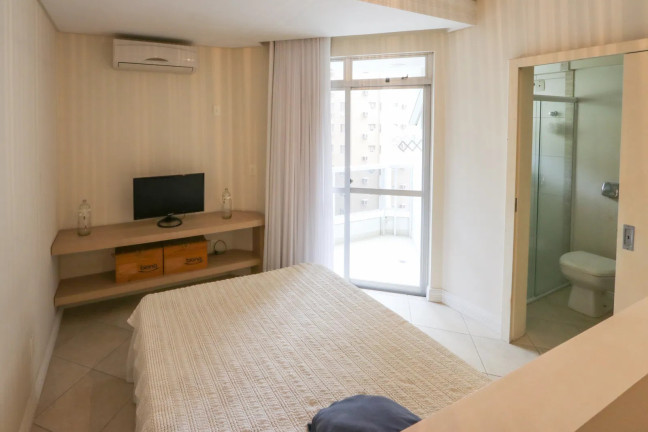Imagem Apartamento com 2 Quartos à Venda, 107 m² em Centro - Balneário Camboriú