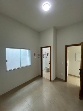Imagem Casa com 3 Quartos à Venda, 244 m² em Mata Do Jacinto - Campo Grande Imagem Casa com 3 Quartos à Venda, 244 m² em Mata Do Jacinto - Campo Grande