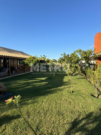 Imagem Casa com 3 Quartos à Venda, 220 m² em Estrada Da Tapera - Petrolina