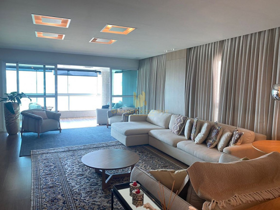 Imagem Apartamento com 3 Quartos à Venda, 178 m² em Centro - Balneário Camboriú Imagem Apartamento com 3 Quartos à Venda, 178 m² em Centro - Balneário Camboriú