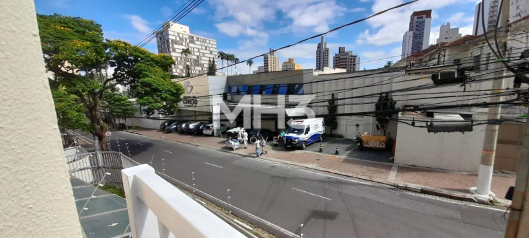 Imagem Imóvel com 2 Quartos à Venda, 75 m² em Centro - Campinas Imagem Imóvel com 2 Quartos à Venda, 75 m² em Centro - Campinas