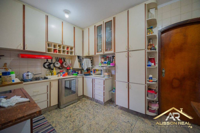 Imagem Casa com 4 Quartos à Venda, 250 m² em Bela Vista - Osasco Imagem Casa com 4 Quartos à Venda, 250 m² em Bela Vista - Osasco
