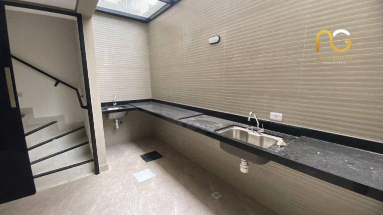 Imagem Sobrado com 2 Quartos à Venda, 85 m² em Vila Guilhermina - Praia Grande Imagem Sobrado com 2 Quartos à Venda, 85 m² em Vila Guilhermina - Praia Grande