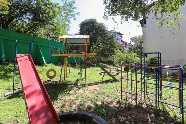 Imagem Imóvel com 2 Quartos à Venda, 55 m² em Cavalhada - Porto Alegre
