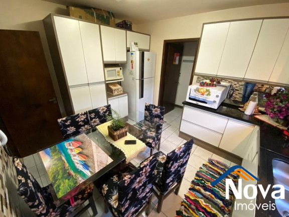 Imagem Imóvel com 2 Quartos à Venda, 72 m² em Centro - Picada Café