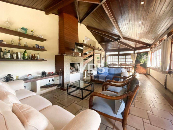 Imagem Casa com 5 Quartos à Venda, 220 m² em Golfe - Teresópolis