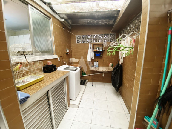 Imagem Casa com 3 Quartos à Venda, 97 m² em Encruzilhada - Santos Imagem Casa com 3 Quartos à Venda, 97 m² em Encruzilhada - Santos