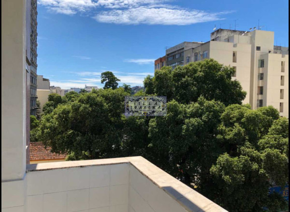 Imagem Apartamento com 3 Quartos à Venda, 120 m² em Tijuca - Rio De Janeiro Imagem Apartamento com 3 Quartos à Venda, 120 m² em Tijuca - Rio De Janeiro