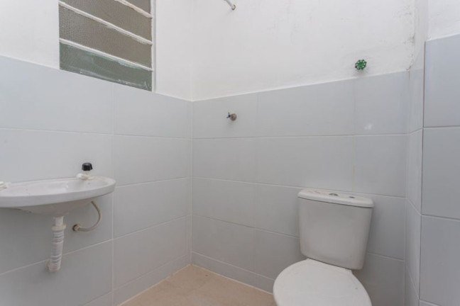 Imagem Imóvel com 1 Quarto à Venda, 23 m² em Centro Histórico - Porto Alegre Imagem Imóvel com 1 Quarto à Venda, 23 m² em Centro Histórico - Porto Alegre
