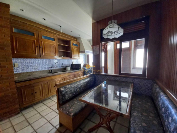 Imagem Casa com 5 Quartos à Venda, 212 m² em Alto - Teresópolis