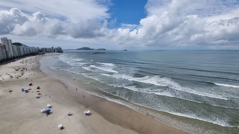 Apartamento com 1 Quarto à Venda, 70 m² em Astúrias - Guarujá