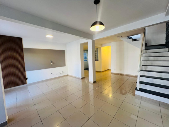 Imagem Casa com 4 Quartos à Venda, 300 m² em Riacho Fundo I - Brasília Imagem Casa com 4 Quartos à Venda, 300 m² em Riacho Fundo I - Brasília