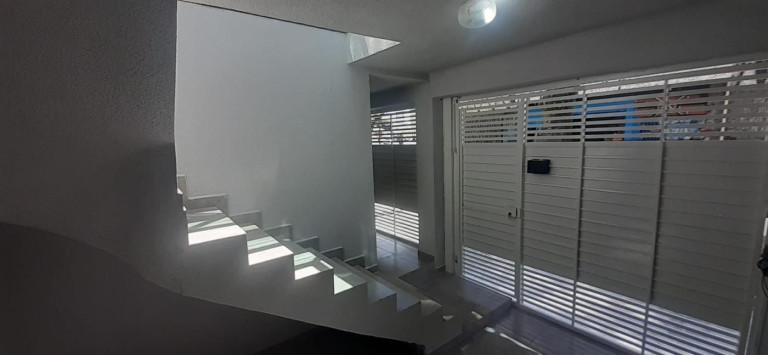 Imagem Casa com 3 Quartos à Venda, 250 m² em Vila Monumento - São Paulo Imagem Casa com 3 Quartos à Venda, 250 m² em Vila Monumento - São Paulo