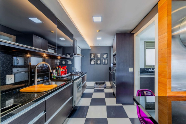 Imagem Apartamento com 3 Quartos à Venda, 161 m² em Moinhos De Vento - Porto Alegre Imagem Apartamento com 3 Quartos à Venda, 161 m² em Moinhos De Vento - Porto Alegre