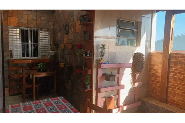 Imagem Sobrado com 3 Quartos à Venda, 495 m² em Vila São Jorge - Guarulhos Imagem Sobrado com 3 Quartos à Venda, 495 m² em Vila São Jorge - Guarulhos