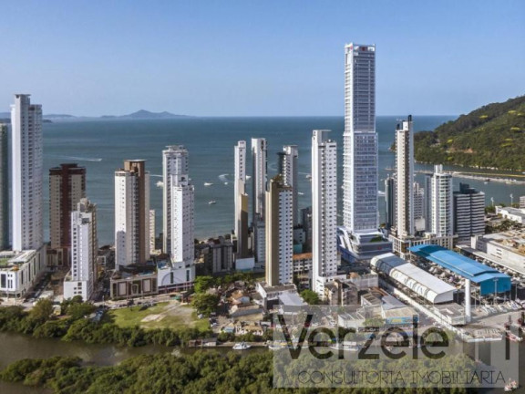 Imagem Apartamento com 4 Quartos à Venda, 194 m² em Centro - Balneário Camboriú Imagem Apartamento com 4 Quartos à Venda, 194 m² em Centro - Balneário Camboriú