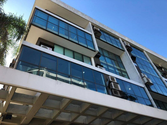Sala Comercial à Venda, 165 m² em Boa Vista - Porto Alegre