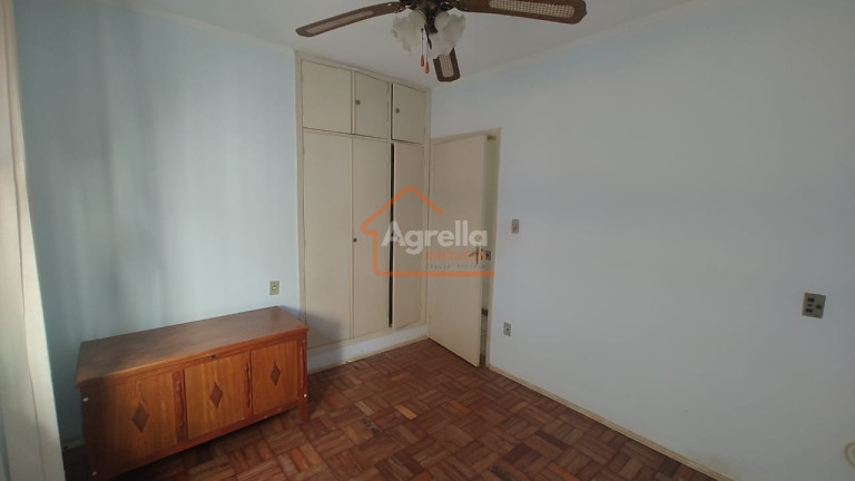 Imagem Casa com 3 Quartos à Venda, 300 m² em Jardim Longatto - Mogi Mirim