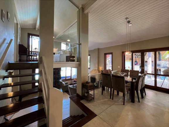 Imagem Casa com 3 Quartos à Venda, 440 m² em Algarve - Cotia Imagem Casa com 3 Quartos à Venda, 440 m² em Algarve - Cotia