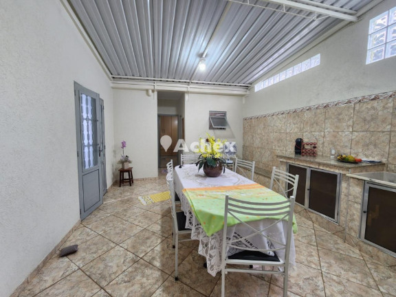 Imagem Casa com 4 Quartos à Venda, 125 m² em Vila Esmeralda - Campinas
