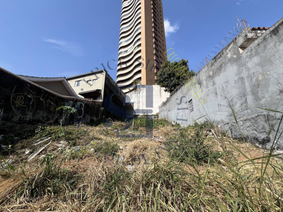 Terreno à Venda, 221 m² em Vila Campesina - Osasco
