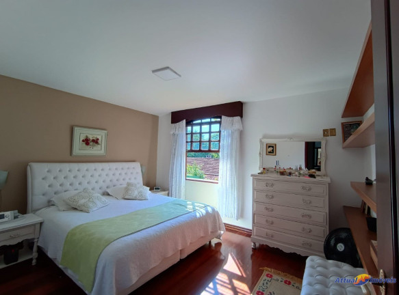 Imagem Casa com 5 Quartos à Venda, 280 m² em Quinta Da Barra - Teresópolis