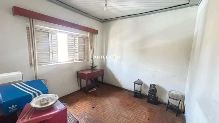 Imagem Casa com 3 Quartos à Venda, 288 m²