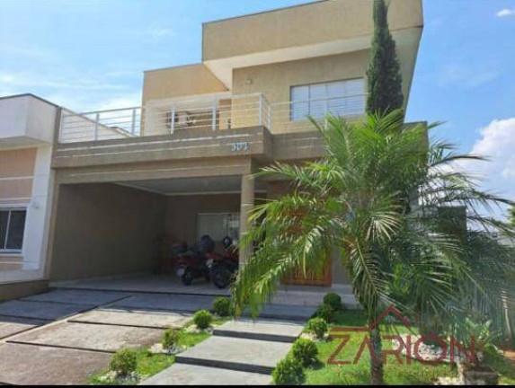 Casa com 4 Quartos à Venda, 230 m² em Piracangaguá - Taubaté