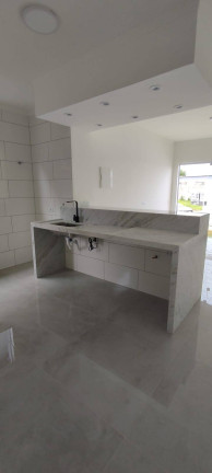 Imagem Casa com 2 Quartos à Venda, 180 m² em Estância Dos Eucaliptos - Peruíbe