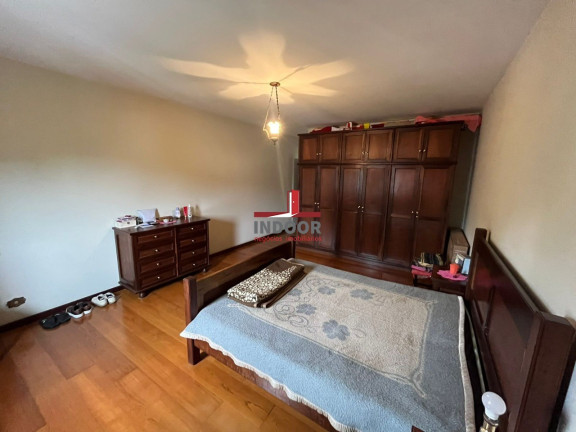 Imagem Casa com 3 Quartos à Venda, 320 m² em Horto Florestal - São Paulo