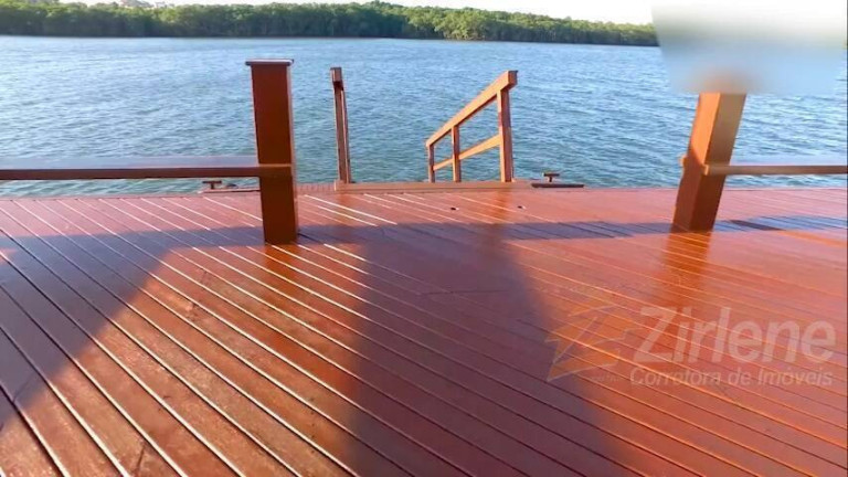 Imagem Casa com 4 Quartos à Venda, 600 m² em Olaria - Guarapari