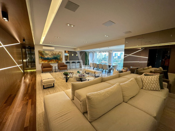 Apartamento com 3 Quartos à Venda, 258 m² em Brooklin - São Paulo