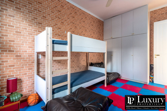 Imagem Casa com 4 Quartos à Venda, em Jardim Paulista - São Paulo Imagem Casa com 4 Quartos à Venda, em Jardim Paulista - São Paulo