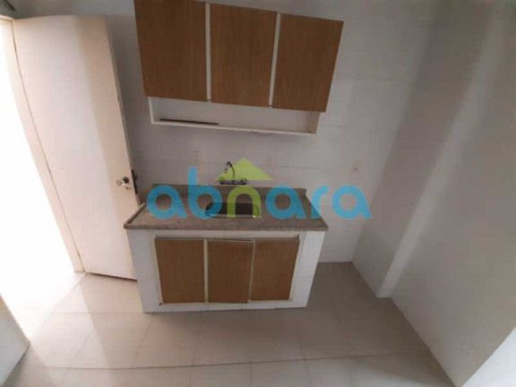Imagem Apartamento com 2 Quartos à Venda, 75 m² em Copacabana - Rio De Janeiro