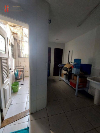 Imagem Casa com 7 Quartos à Venda, 260 m² em Jardim Vinte E Cinco De Agosto - Duque De Caxias Imagem Casa com 7 Quartos à Venda, 260 m² em Jardim Vinte E Cinco De Agosto - Duque De Caxias