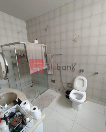 Imagem Casa com 3 Quartos à Venda, 250 m² em Centro - Montes Claros