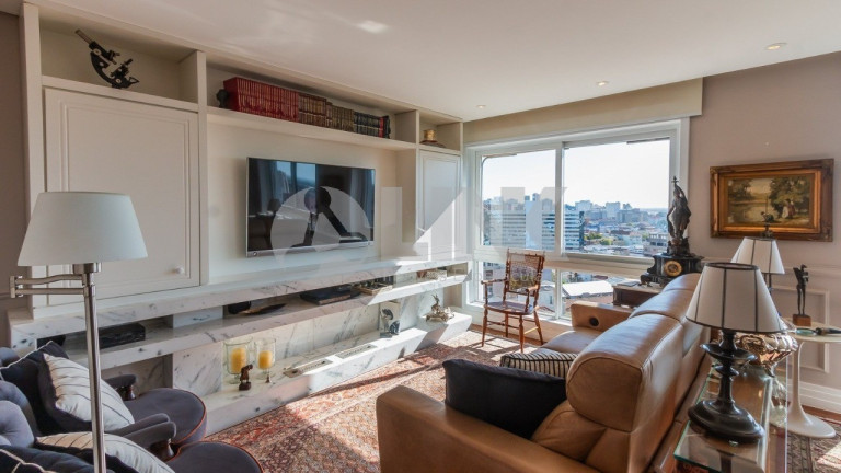 Imagem Apartamento com 3 Quartos à Venda, 120 m² em Moinhos De Vento - Porto Alegre