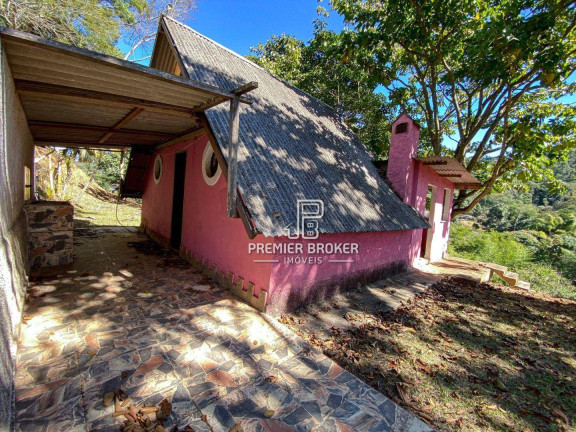 Imagem Casa com 1 Quarto à Venda, 70 m² em Pessegueiros - Teresópolis Imagem Casa com 1 Quarto à Venda, 70 m² em Pessegueiros - Teresópolis