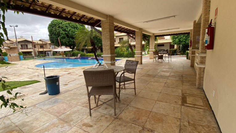 Imagem Casa com 4 Quartos à Venda, 185 m² em Cidade Dos Funcionários - Fortaleza