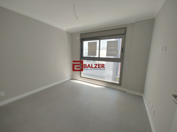 Imagem Apartamento com 3 Quartos à Venda, 132 m² em Centro - Florianópolis Imagem Apartamento com 3 Quartos à Venda, 132 m² em Centro - Florianópolis